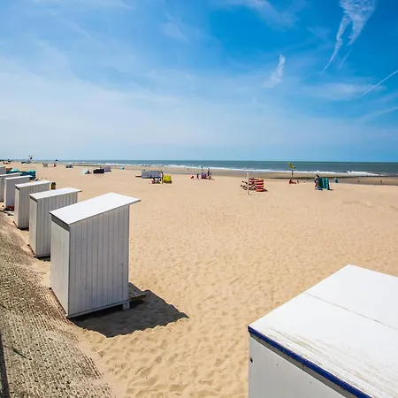 In Belgium With Stunning Sea View, Cleaning Included * Middelkerke